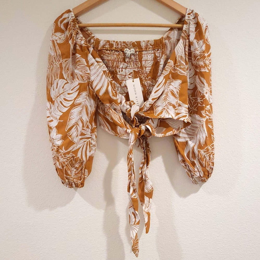 Moon River rustic orange crop top size xs new